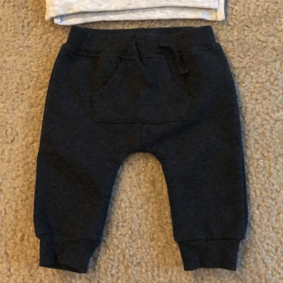 Star Wars “the child” sweatshirt & pants set - Picture 3 of 6